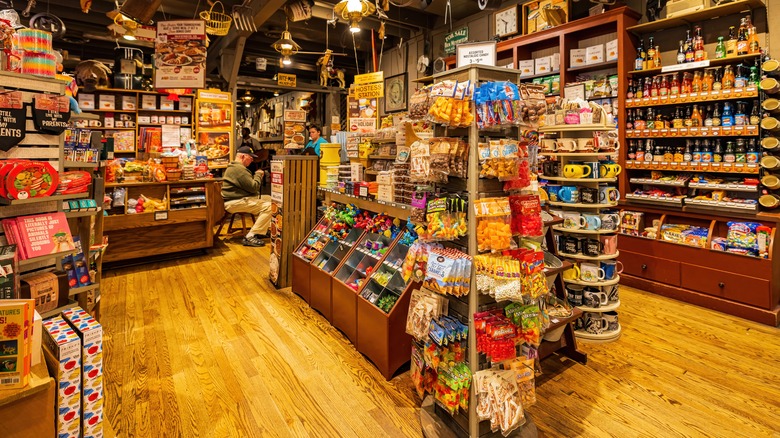 Cracker Barrel gift store