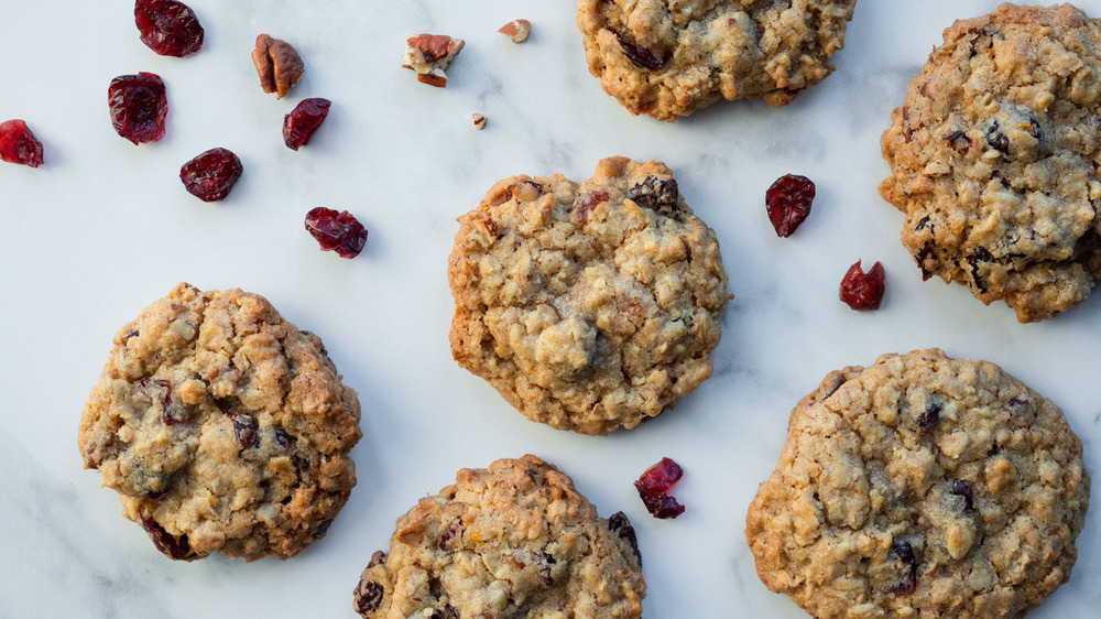 Cranberry orange oatmeal cookies