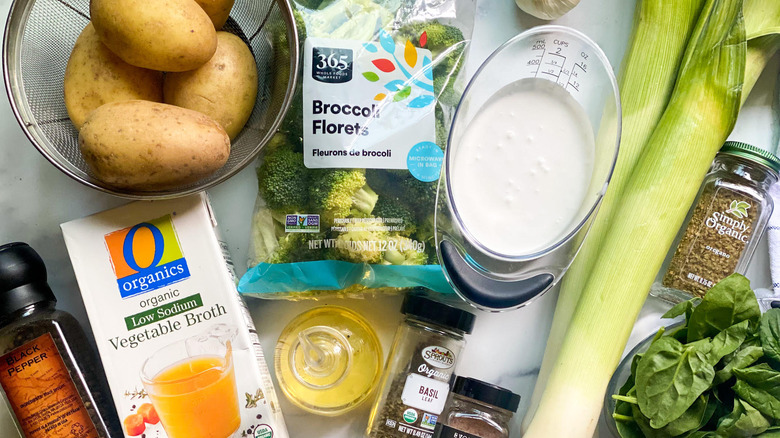 Creamy Broccoli Soup ingredients 