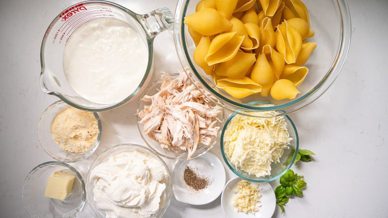 chicken shell pasta ingredients