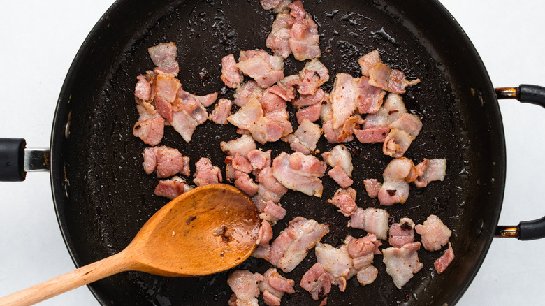 bacon in a pan 