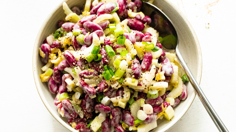 kidney bean salad in bowl