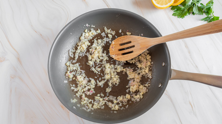 sautéing garlic