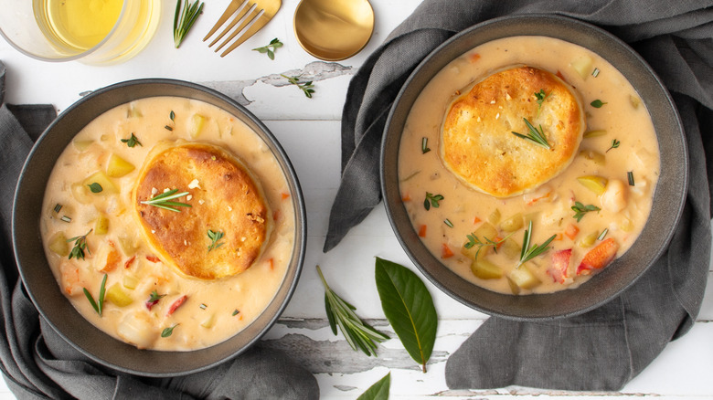 lobster pot pie in serving bowls