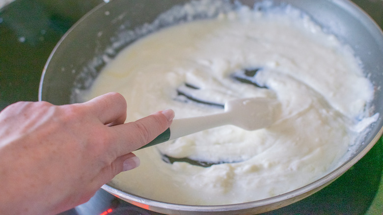 cream sauce in pan