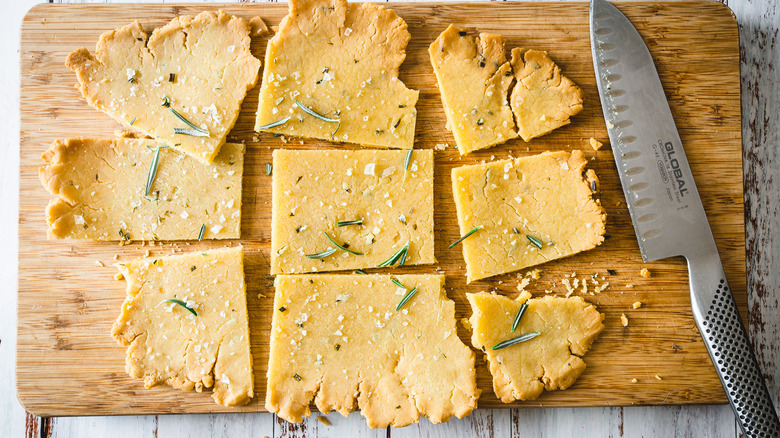 sliced rosemary flatbread on board