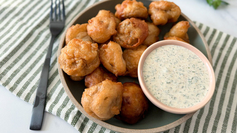 fried mushrooms with ranch dressing