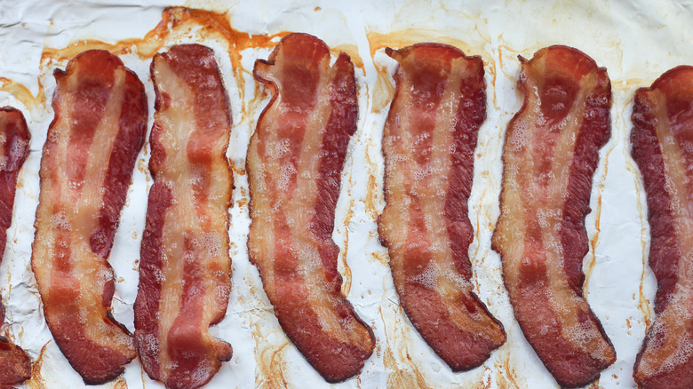 crispy bacon on tray