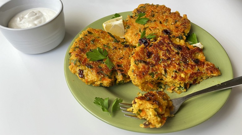 fried patties on green plate