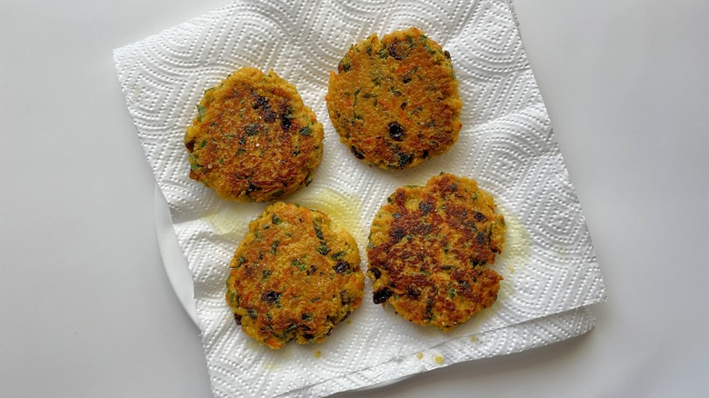 fried patties on paper towel