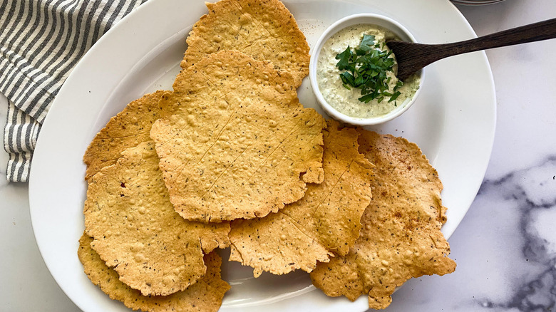 Finished Crispy Papadum with dip