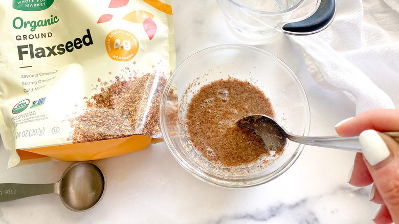 flaxseed and water in bowl 