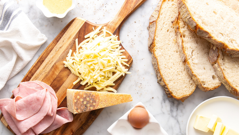 ingredients for Croque Madame sandwich