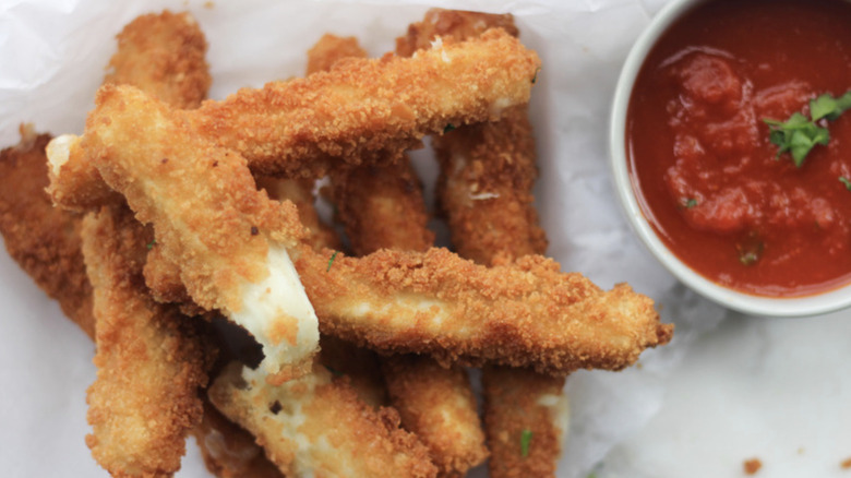 30-Minute Mozzarella Sticks on plate