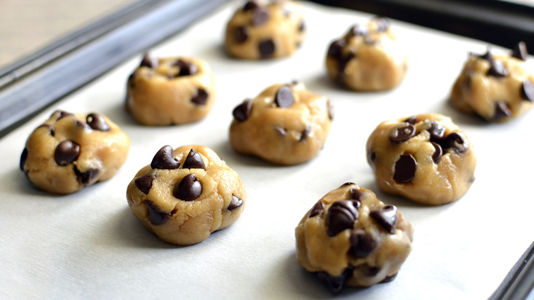 chocolate chip cookie dough