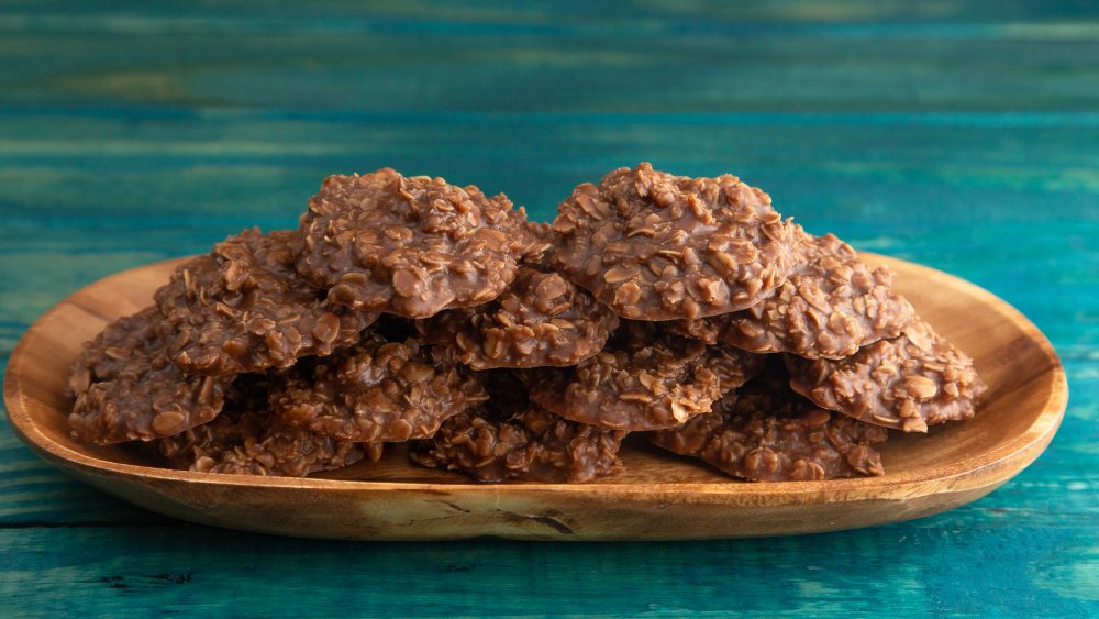 3-ingredient no bake cookies