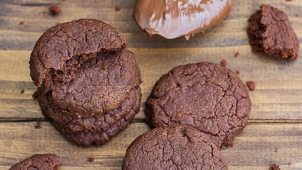 3-ingredient chocolate cookies