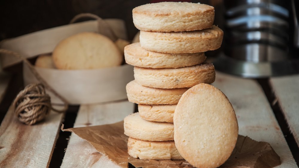 3-ingredient shortbread cookies 