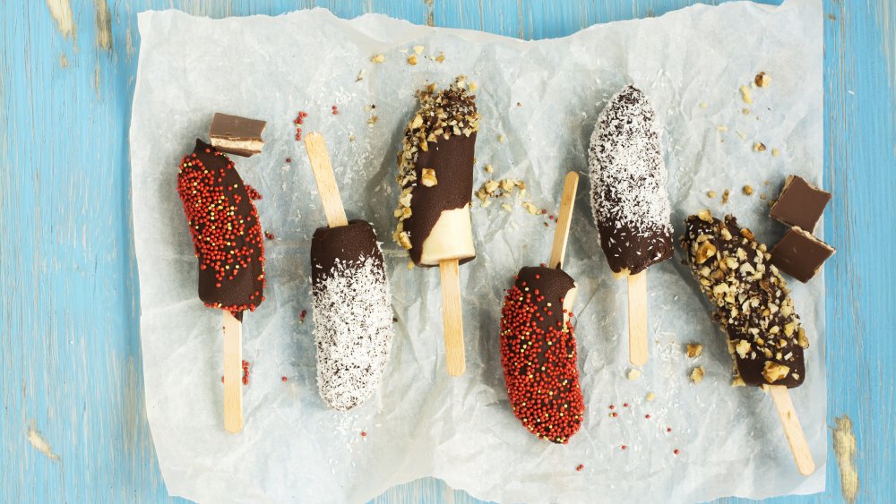 Chocolate-covered bananas easy 3-ingredient desserts