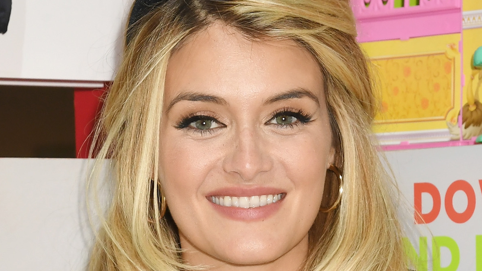 Daphne Oz's Birthday Cake Recipe Is Turning Heads On TikTok