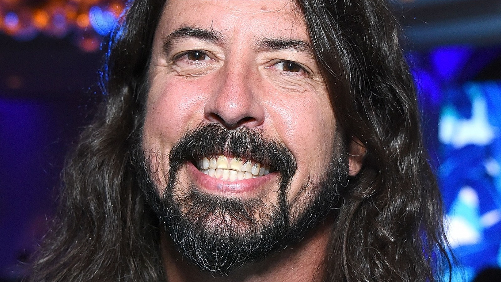 Dave Grohl Thanks Canada on Super Bowl Sunday