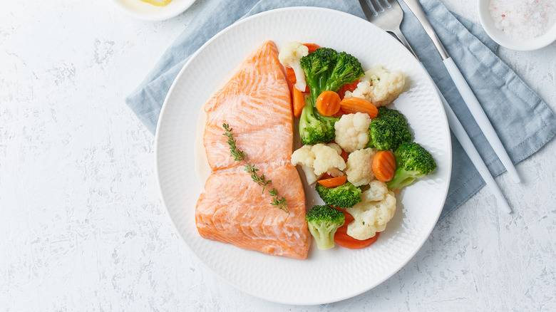 grilled salmon and vegetables