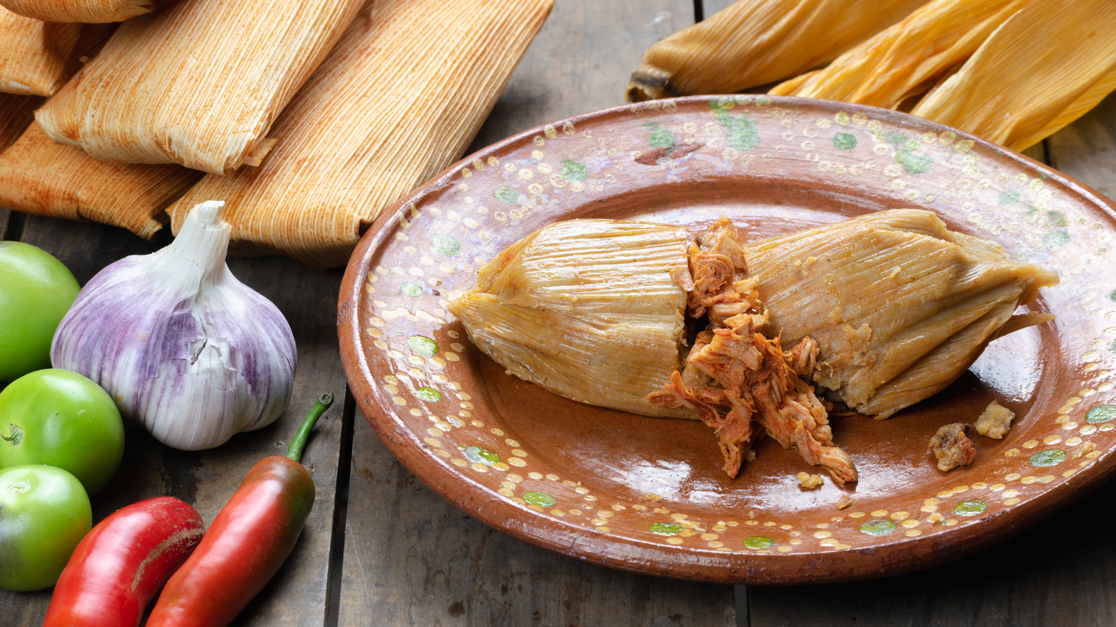 Del Taco's Festive Hot Tamales Are Returning For The Holidays