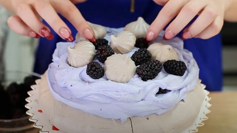 pavlova with lavender cream