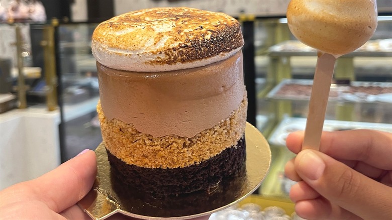 S'mores dessert in confection shop