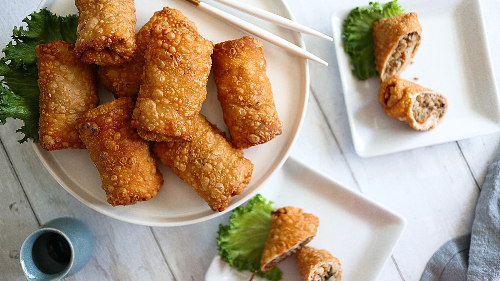 https://www.mashed.com/img/gallery/delicious-egg-rolls-your-entire-family-will-love/l-intro-1618247608.jpg