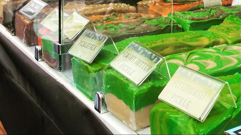 pickle fudge display