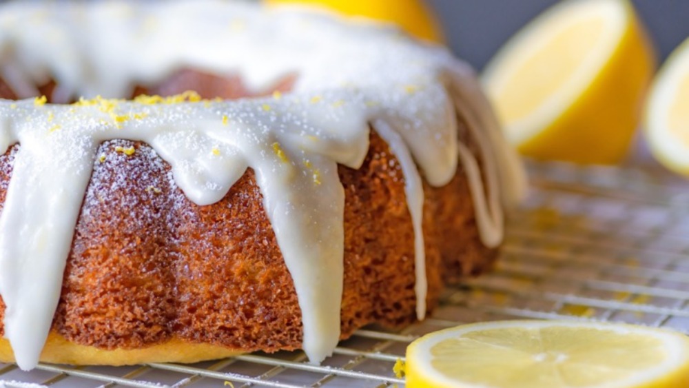 Lemon cake