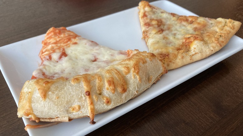 slices of pizza on tray