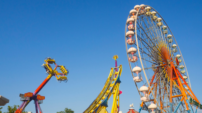 amusement park ferris wheel