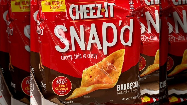 Bag of Cheez-It Snap'd Barbecue flavor