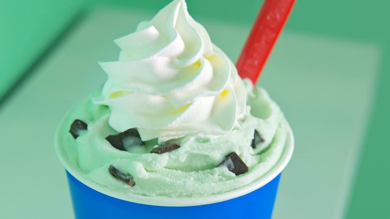 Grasshopper Mousse Pie Blizzard