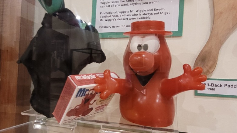 Mr. Wiggle toy with box of Jell-O