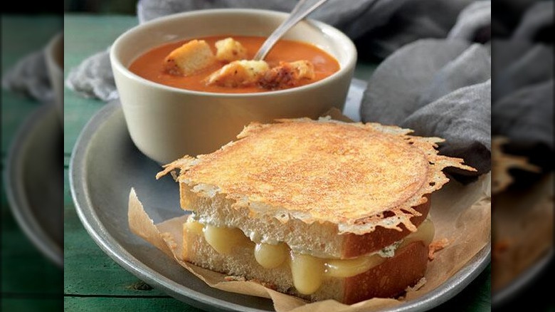 Panera grilled cheese and tomato soup