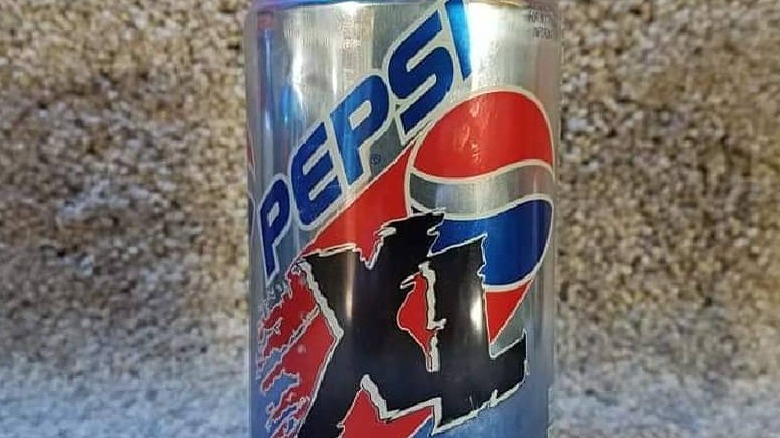 A can of Pepsi XL