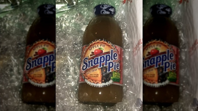 Apple Pie Snapple drink