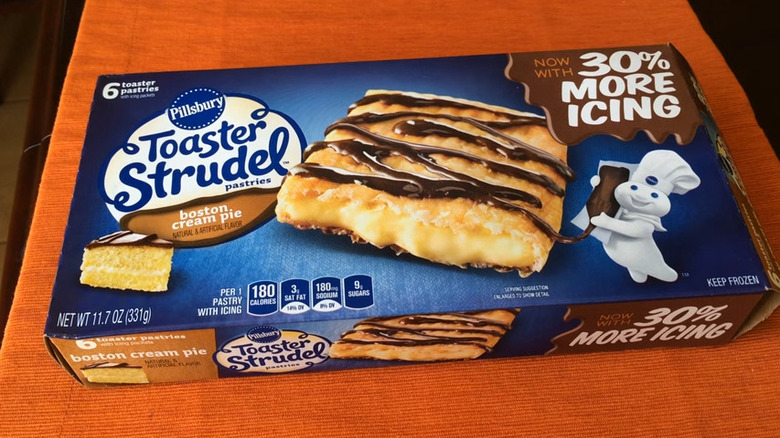 Boston Cream Pie Toaster Strudel box 