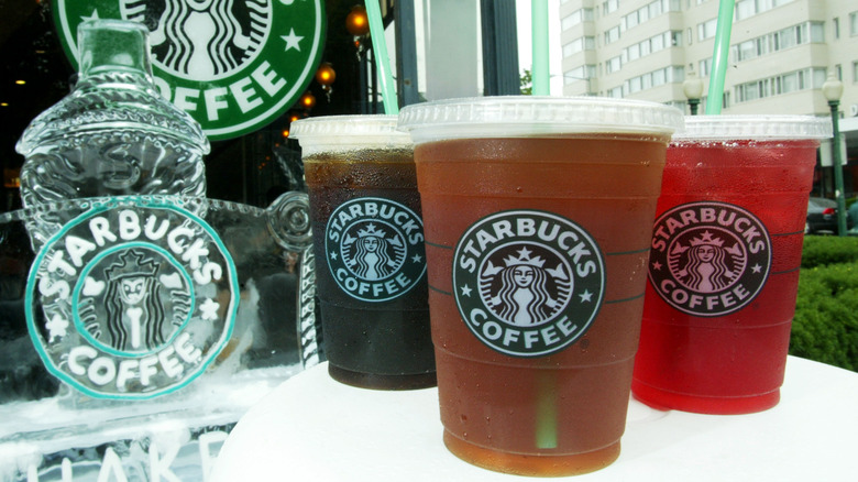 Several Starbucks iced beverages displayed