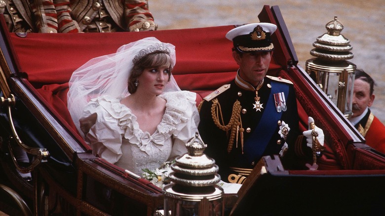 Lady Diana Prince Charles in their wedding carriage