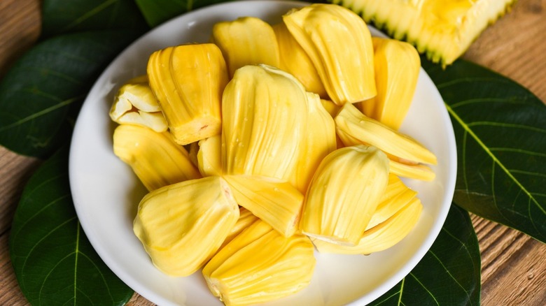 Jackfruit on plate