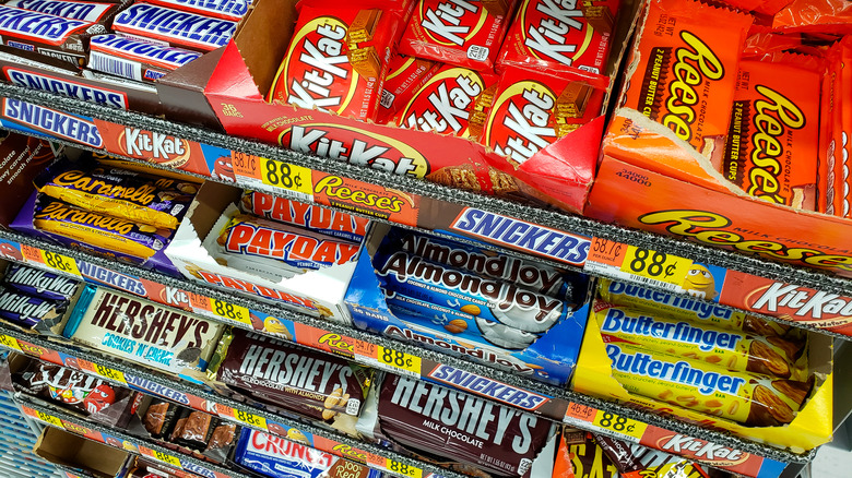 Candy bars at the supermarket checkout counter