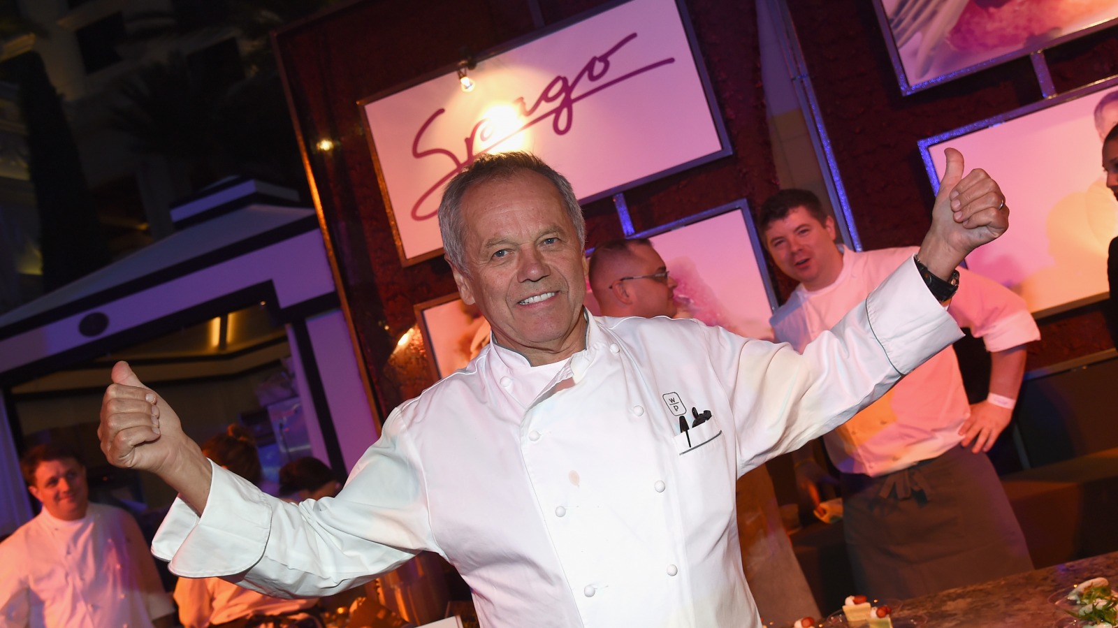 Don t Eat At A Wolfgang Puck Restaurant Until You Read This