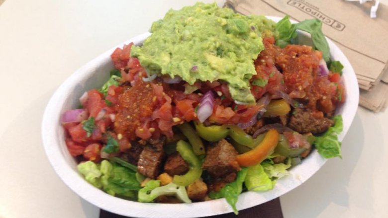 Chipotle bowl with guacamole