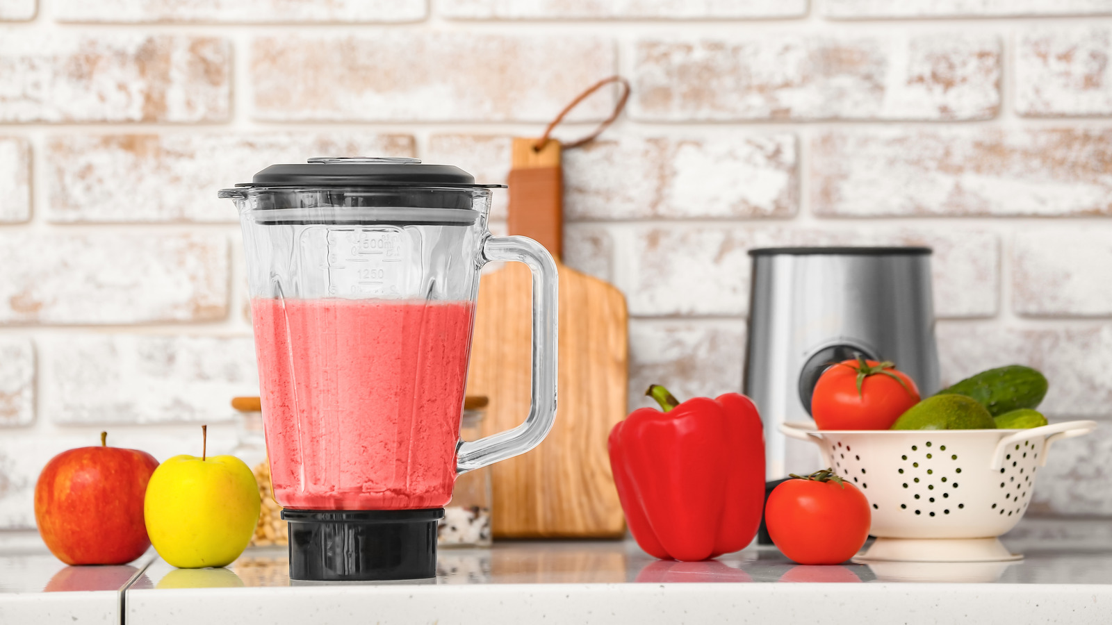 7 blender mistakes ruining your smoothies