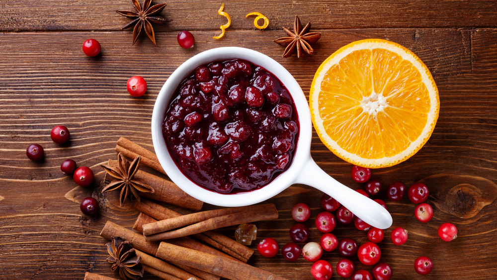 Cranberry sauce with orange