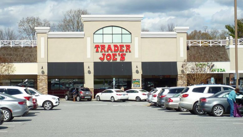 Trader Joe's busy parking lot